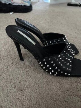 Spiked heels